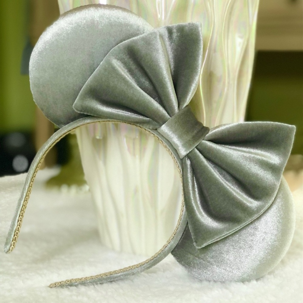 Velvet Minnie Mouse Ears- Sage Green